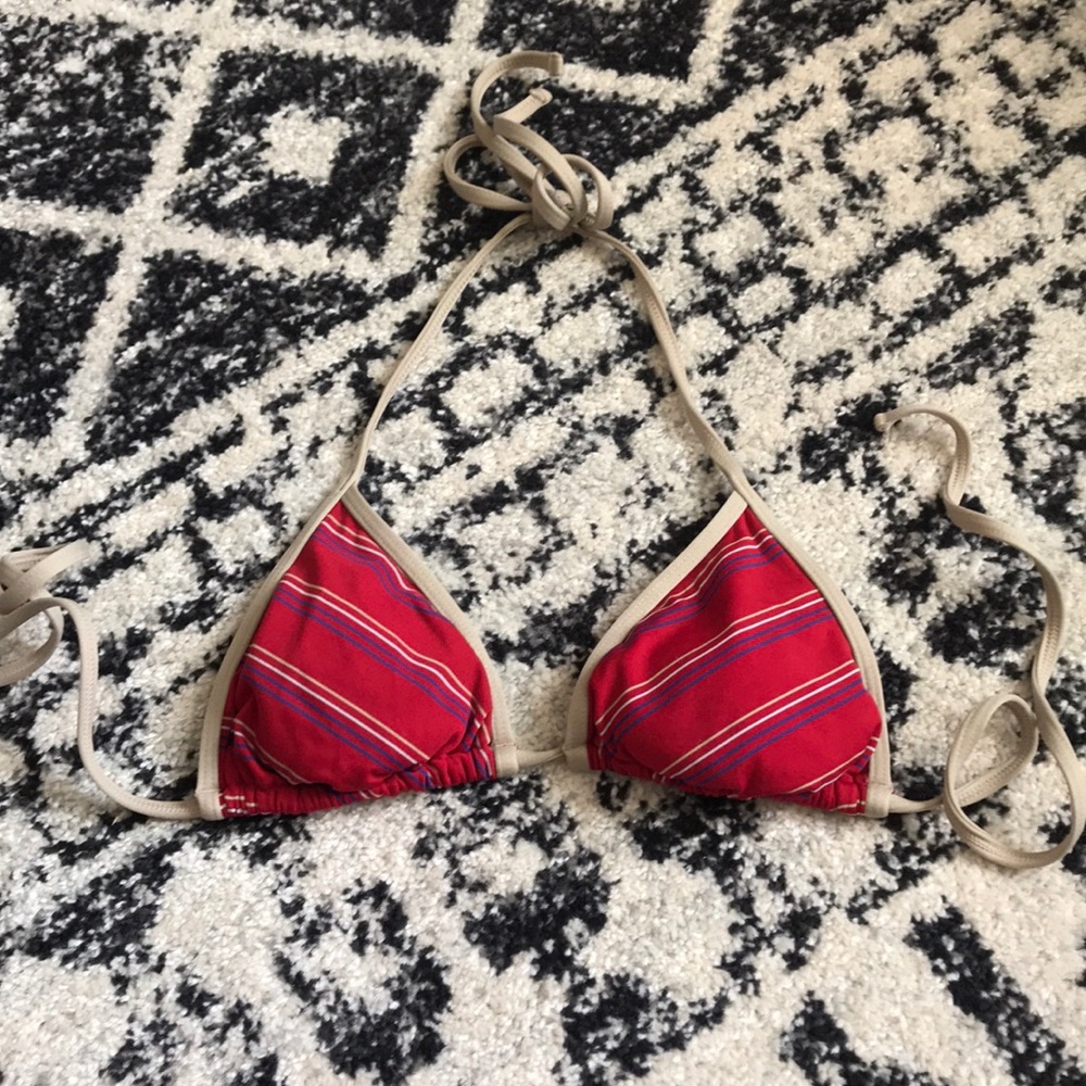 MOSSIMO: TRIANGLE BIKINI TOP